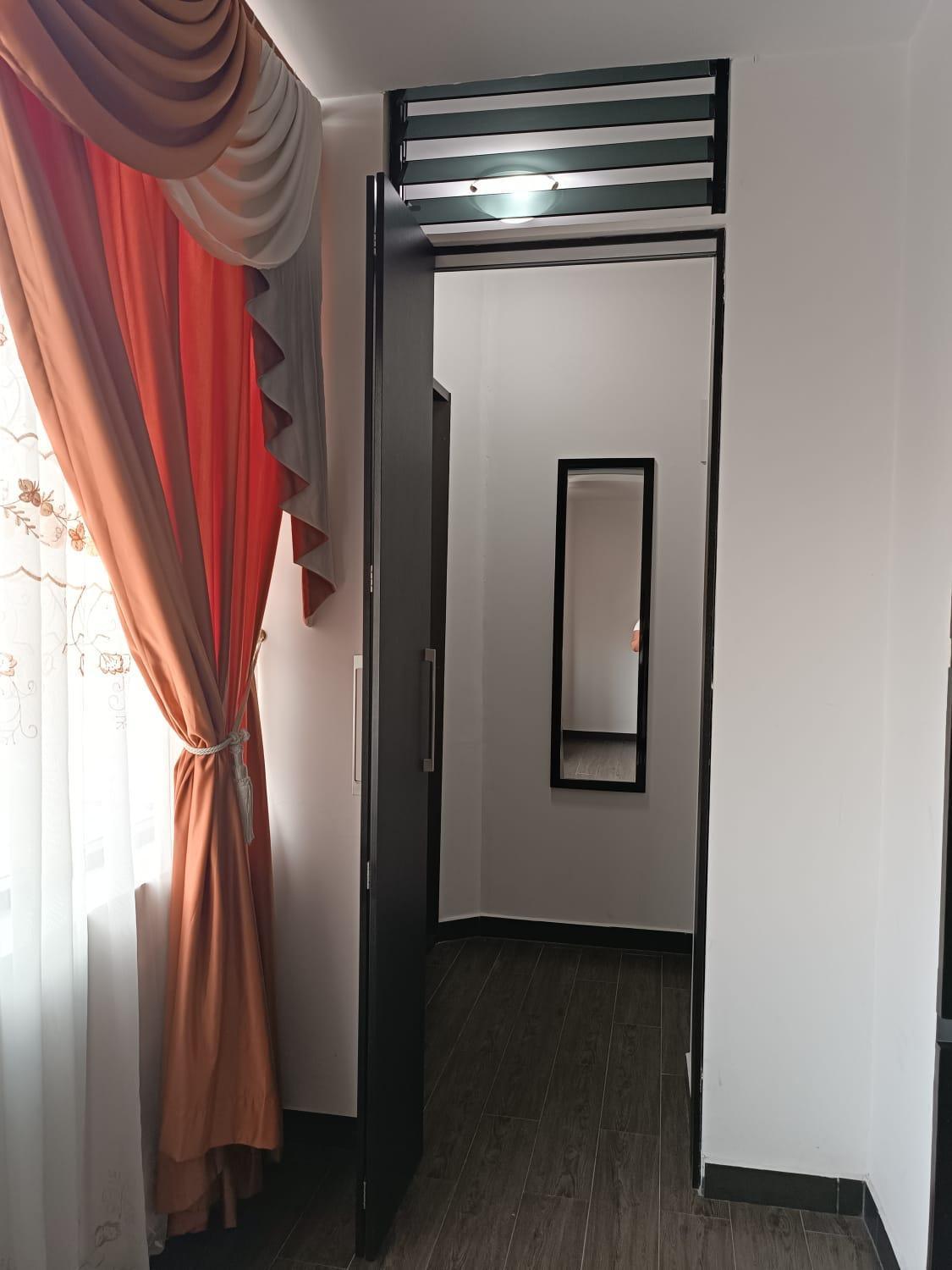 Hotel Quezada Hermanos Santo Domingo de los Colorados Luaran gambar